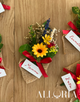 Segnaposto per Festa di Laurea con Fiori Misti per Laurea - Alloria