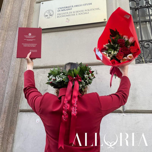Novità in Alloria: Corone d’Alloro per Laurea con Nastro Bordeaux